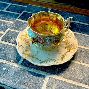Vintage Gold Embossed Leaf Tea Cup and Saucer